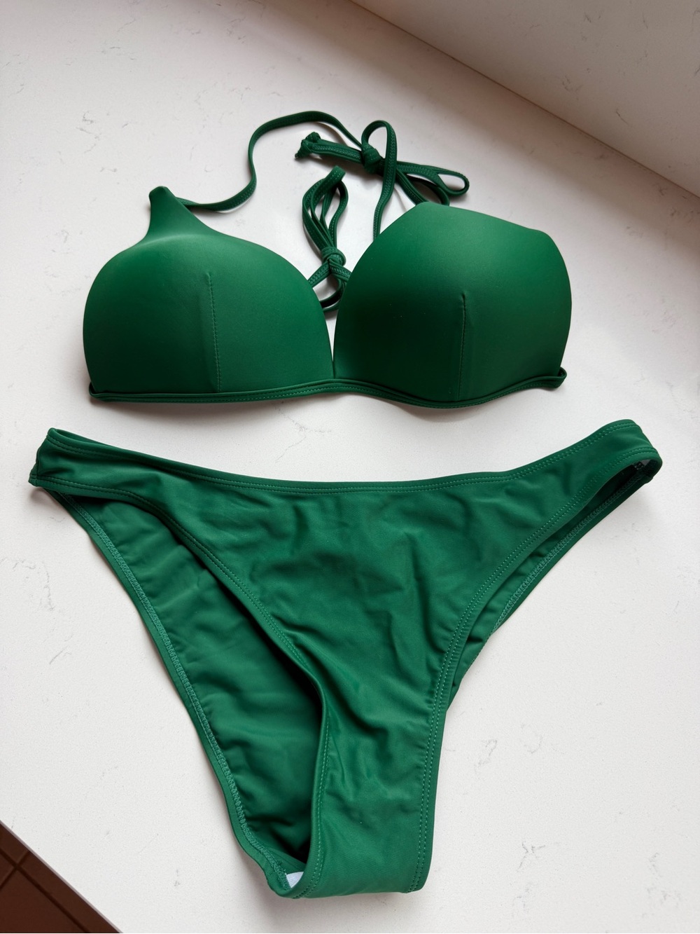 Brand new - CupShe women’s Green Bikini Swim Set